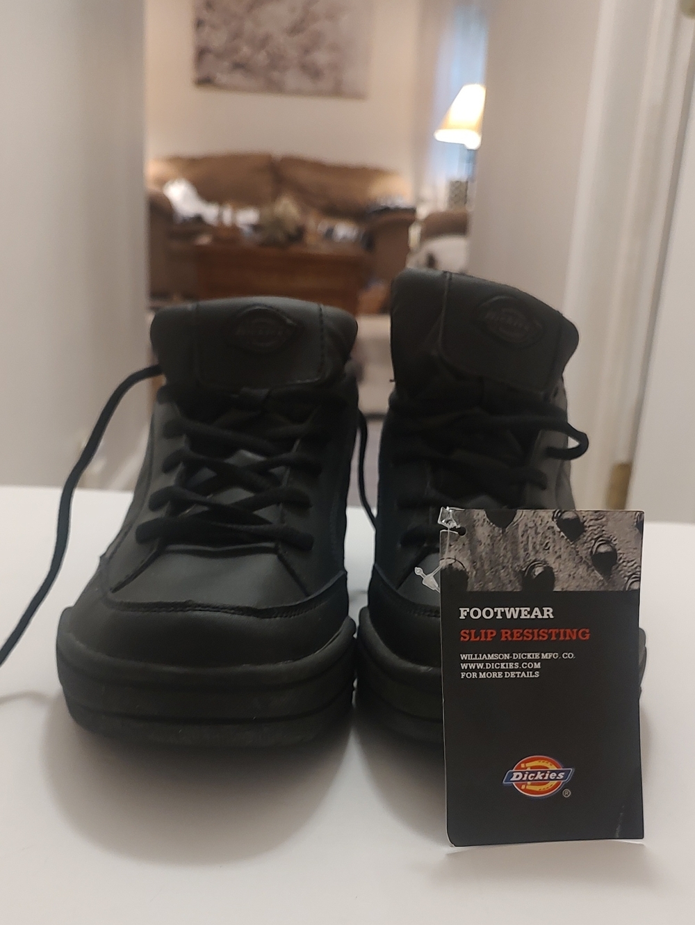 Dickies Black Men's Work Shoes New With Tags SR4215 Size 10